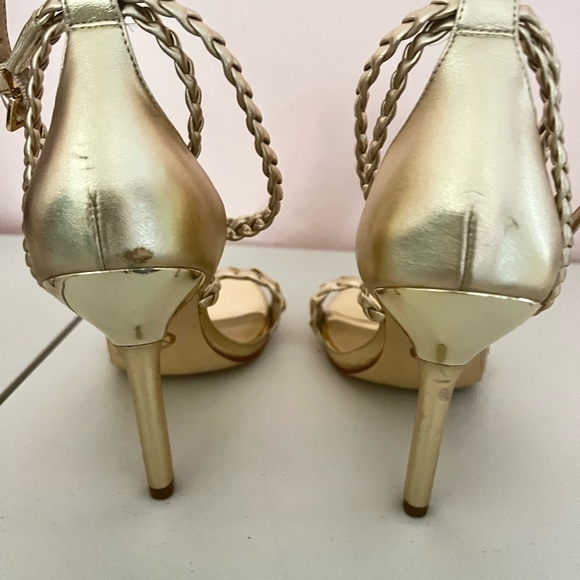 Michael Kors Astrid  Braided Metallic Faux Leather Sandal ✨Like new✨size 8 - Picture 12 of 12
